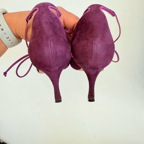 Manolo Blahnik Plum Purple Suede Leather Leyan 70mm ankle tie pumps EU 40.5 - Picture 7 of 10